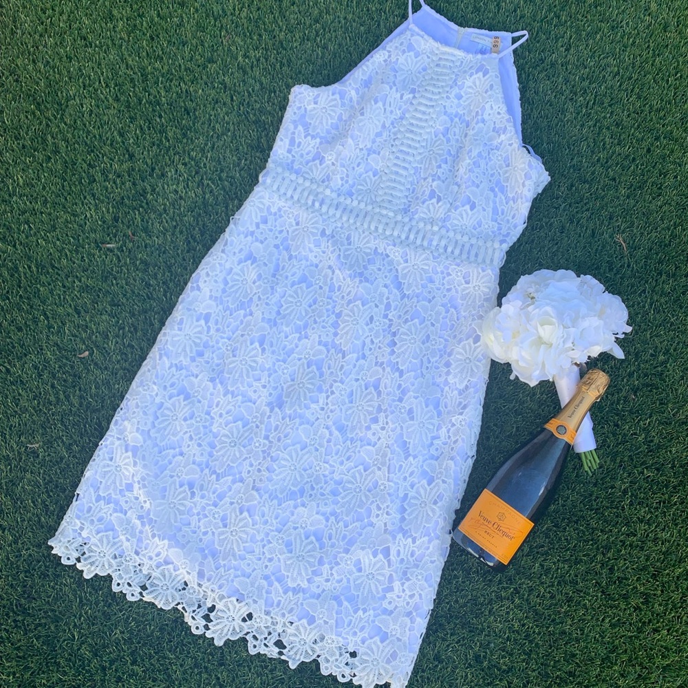 ✨STUNNING✨ White Halter Lace Sheath Dress sz 12 - wedding, graduation, beach!